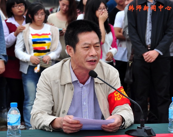 我院举行2014年度应急突发事件疏散演练
